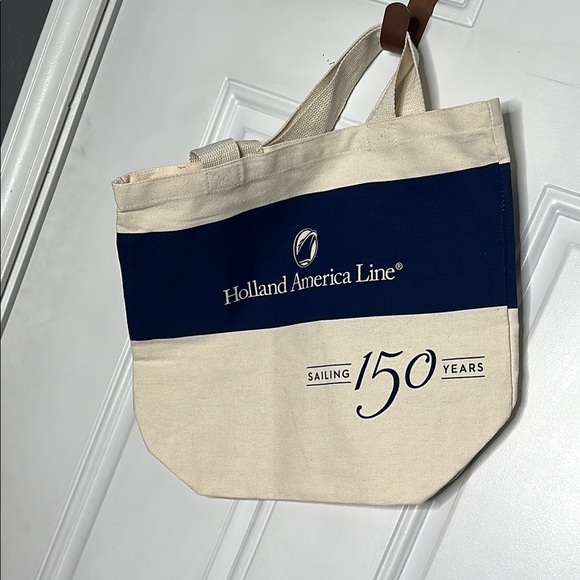 Holland America Cruise Line YOU GET 2 Canvas Tote Bags in Excellent Condition - Picture 4 of 7